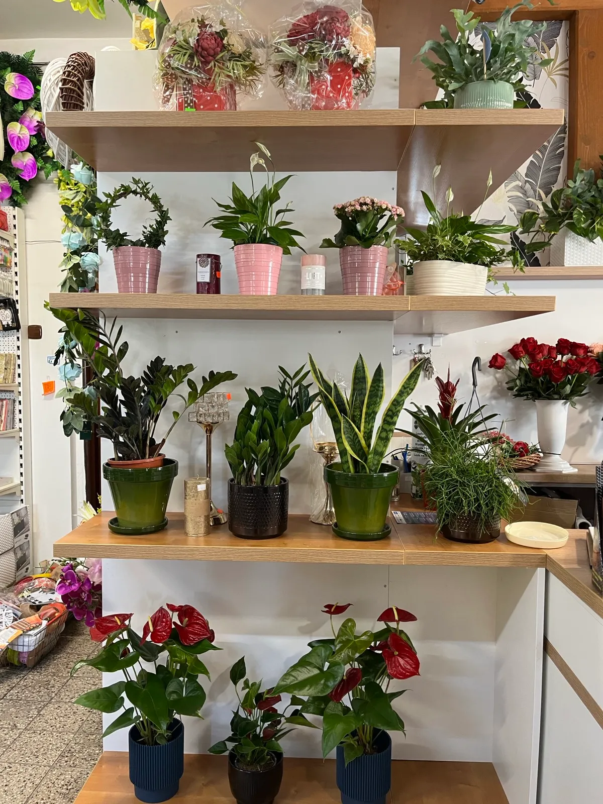 Luxusná kytica z bielych pivoniek - Svadba Orava