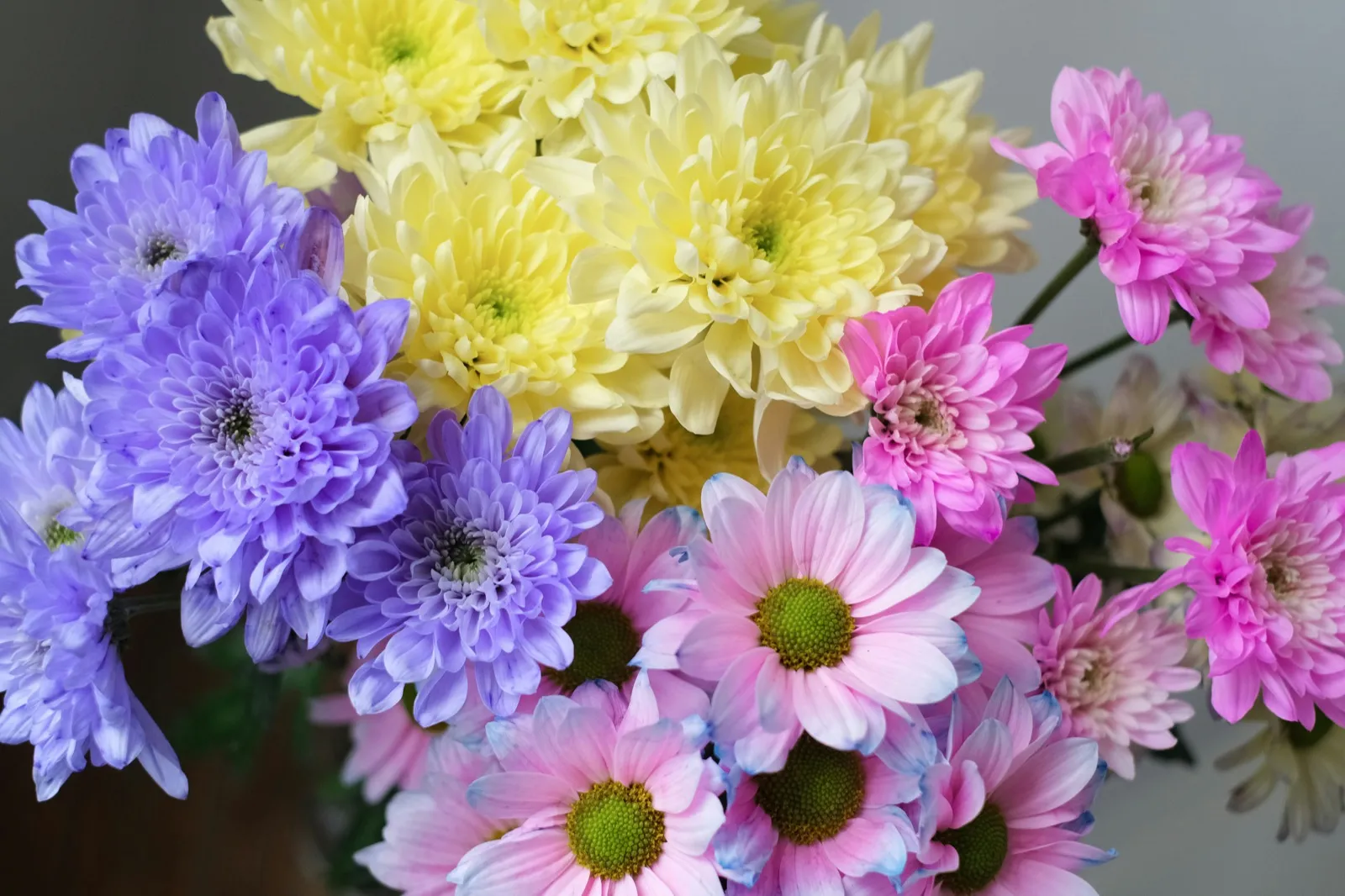 Sezónne kytice pre radosť